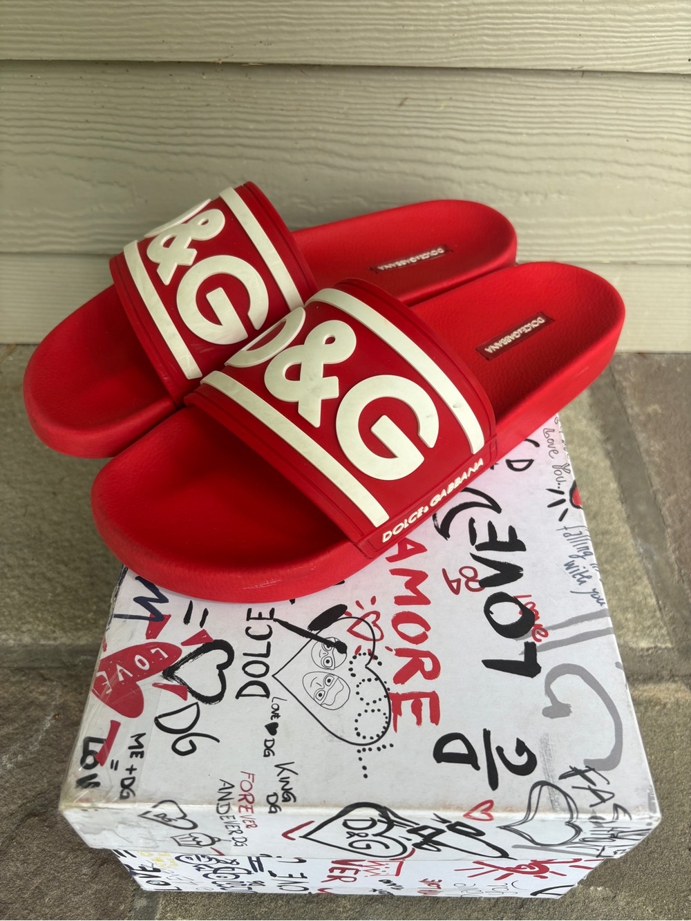 Dolce & Gabbana DG Flip Flops
